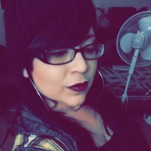 Meet your Posher, Cindy